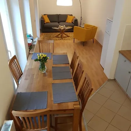 In Direkter Innenstadtlage