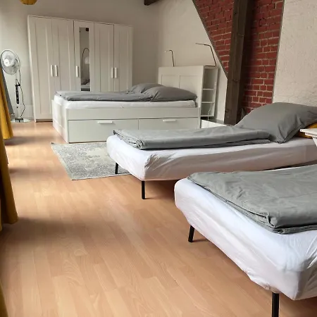 In Direkter Innenstadtlage Πότσδαμ